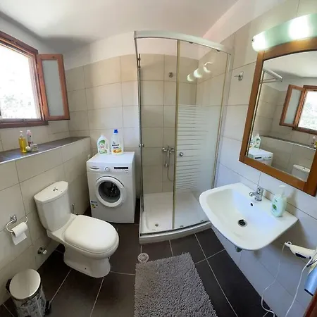 Foteini's House Apartmán